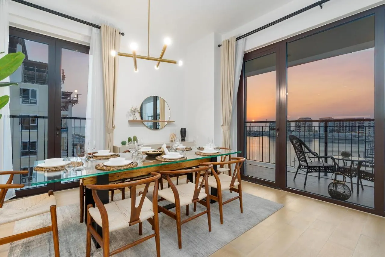 Ultimate Stay / Panoramic Sunset Full Sea & Yacht Marina Views / 3 Bedrooms Dubai Apartment